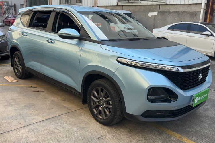 Used Baojun RM-5 2019 1.5L Manual Elite Edition with 24-hour Online Service 5 Seats Exterior 8