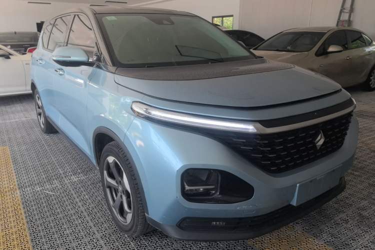Used Baojun RM-5 2019 1.5T CVT 24-Hour Online Prestige Version 6 Seats Front Right 45 Deg