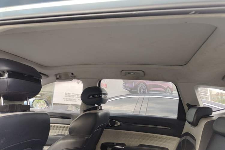 Used Baojun RM-5 2019 1.5T CVT 24-Hour Online Premium Version 7 Seats Headliner