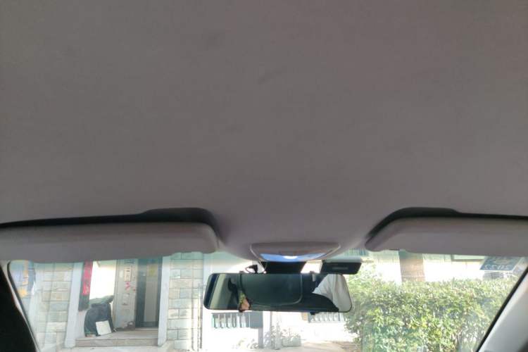 Used Baojun RM-5 2019 1.5L Manual Elite Edition with 24-hour Online Service 5 Seats Headliner