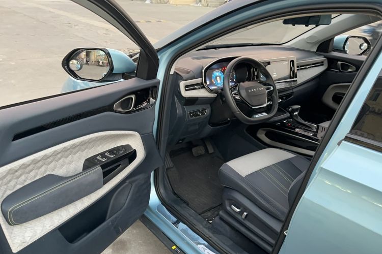 Used Baojun RM-5 2019 1.5T CVT 24-Hour Online Prestige Version 6 Seats Interior 2
