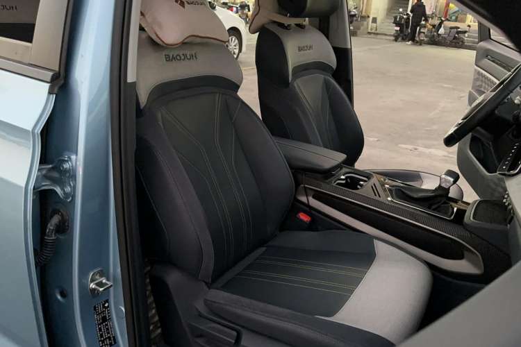 Used Baojun RM-5 2019 1.5T CVT 24-Hour Online Prestige Version 6 Seats Interior 8
