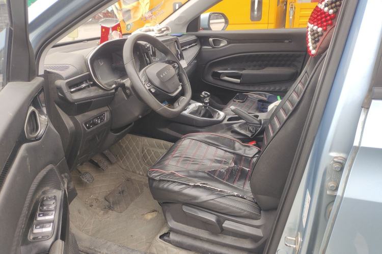 Used Baojun RM-5 2019 1.5T Manual Elite Version with 24-Hour Online Service 6 Seats Left Front Seat