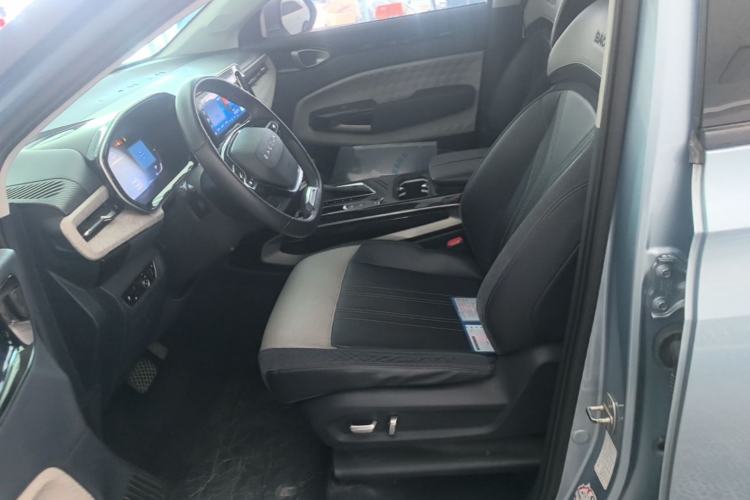 Used Baojun RM-5 2019 1.5T CVT 24-Hour Online Prestige Version 6 Seats Left Front Seat