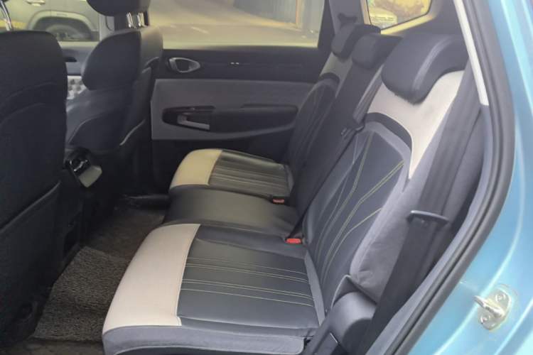 Used Baojun RM-5 2019 1.5T CVT 24-Hour Online Luxury Version 7 Seats Left Rear Seat
