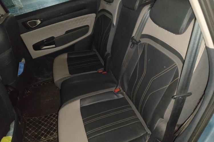 Used Baojun RM-5 2019 1.5T CVT 24-Hour Online Prestige Version 5 Seats Left Rear Seat