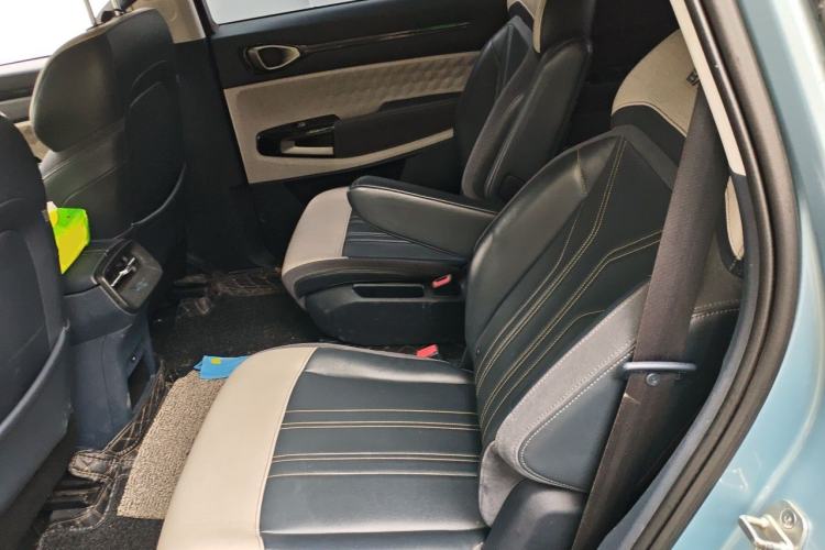 Used Baojun RM-5 2019 1.5T CVT 24-Hour Online Prestige Version 6 Seats Left Rear Seat