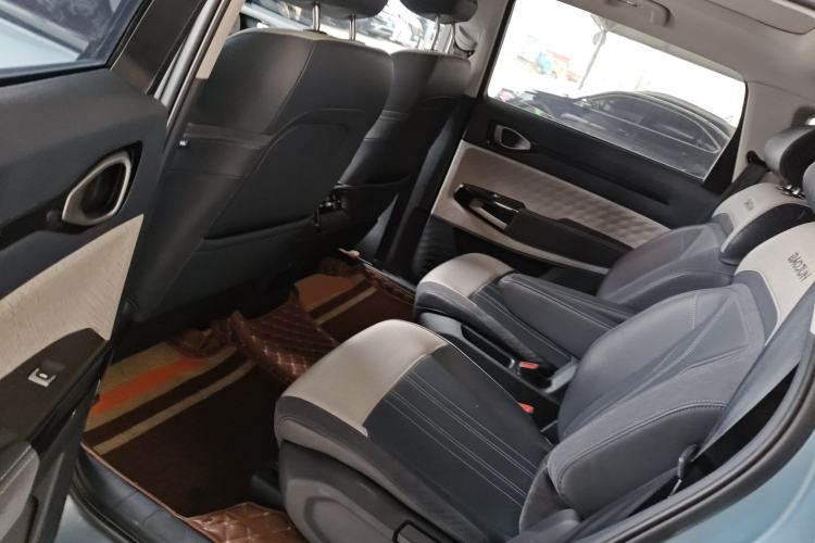 Used Baojun RM-5 2019 1.5T CVT 24-Hour Online Prestige Version 6 Seats Left Rear Seat