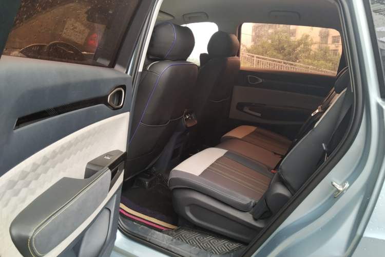 Used Baojun RM-5 2019 1.5T CVT 24-Hour Online Luxury Version 7 Seats Left Rear Seat