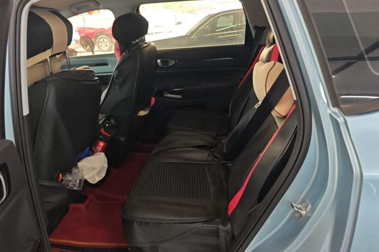 Used Baojun RM-5 2019 1.5T CVT Elite Version with 24-Hour Online Service 5 Seats Left Rear Seat