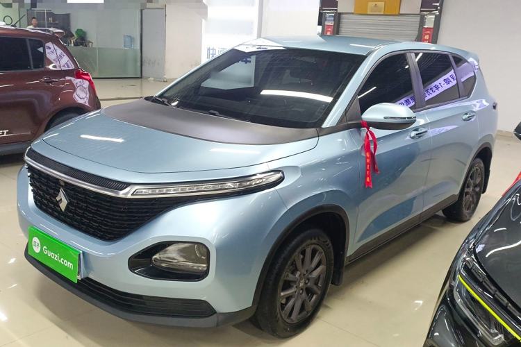 Used Baojun RM-5 2019 1.5L Manual Elite Edition with 24-hour Online Service 5 Seats Left Side