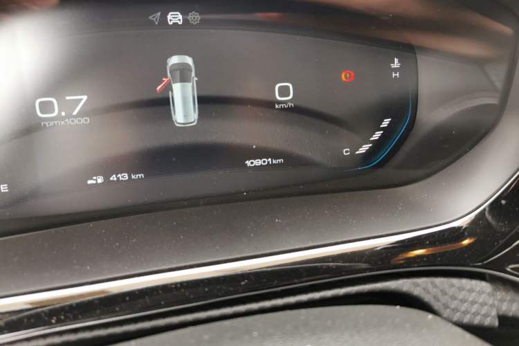 Used Baojun RM-5 2019 1.5T Manual Elite Version with 24-Hour Online Service 7 Seats Odometer Close Up