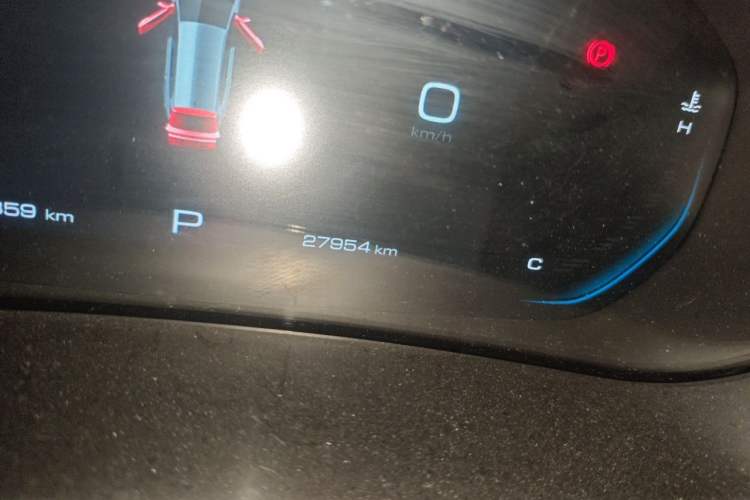 Used Baojun RM-5 2019 1.5T CVT 24-Hour Online Luxury Version 6 Seats Odometer Close Up
