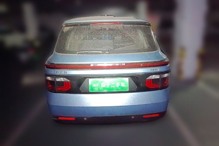 Used Baojun RM-5 2019 1.5T Manual Elite Version with 24-Hour Online Service 7 Seats Rear