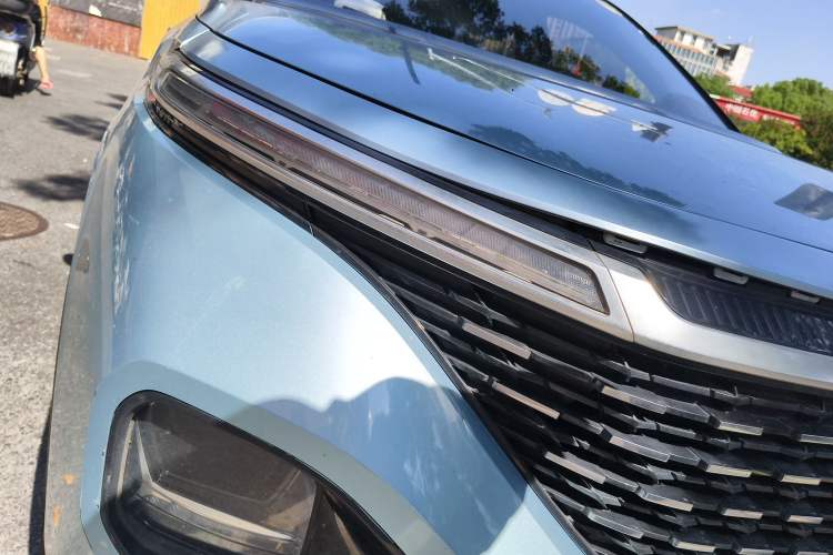 Used Baojun RM-5 2019 1.5T CVT 24-Hour Online Prestige Version 6 Seats Right Front Headlight