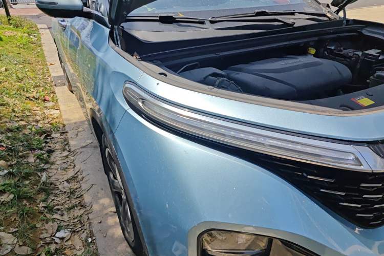 Used Baojun RM-5 2019 1.5T CVT 24-Hour Online Premium Version 7 Seats Right Front Headlight
