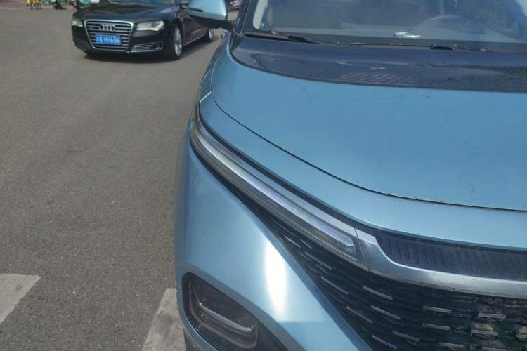 Used Baojun RM-5 2019 1.5T CVT 24-Hour Online Luxury Version 6 Seats Right Front Headlight