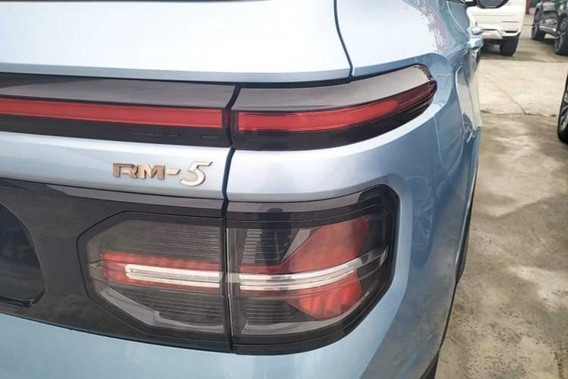 Used Baojun RM-5 2019 1.5T CVT 24-Hour Online Premium Version 7 Seats Right Rear Taillight