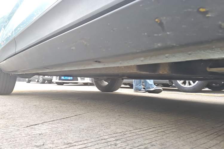 Used Baojun RM-5 2019 1.5T CVT 24-Hour Online Premium Version 7 Seats Right Side Sill