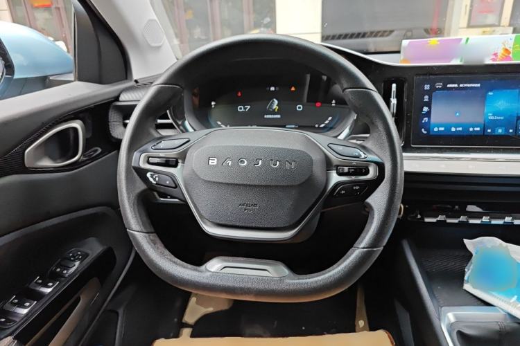 Used Baojun RM-5 2019 1.5T Manual Elite Version with 24-Hour Online Service 7 Seats Steering Wheel