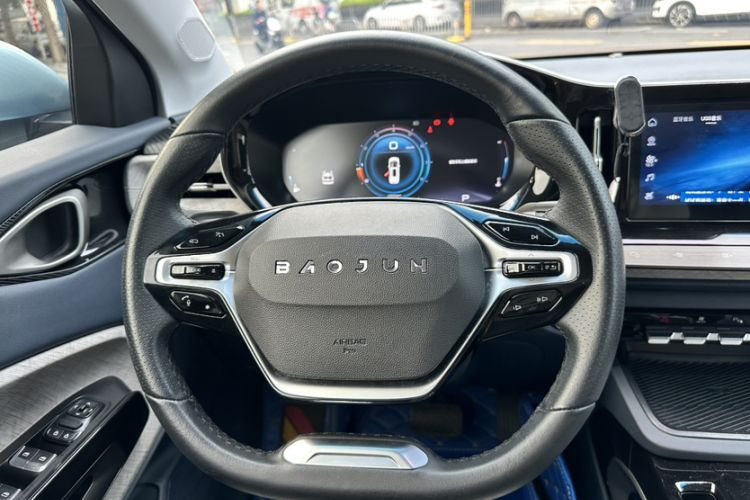 Used Baojun RM-5 2019 1.5T CVT 24-Hour Online Premium Version 7 Seats Steering Wheel
