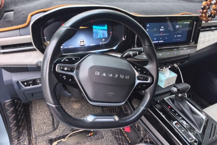 Used Baojun RM-5 2019 1.5T CVT 24-Hour Online Prestige Version 6 Seats Steering Wheel