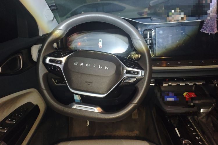 Used Baojun RM-5 2019 1.5T CVT 24-Hour Online Luxury Version 6 Seats Steering Wheel