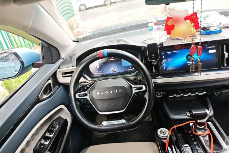 Used Baojun RM-5 2019 1.5T CVT 24-Hour Online Prestige Version 6 Seats Steering Wheel