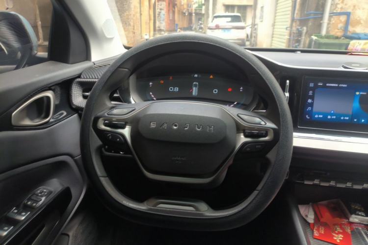 Used Baojun RM-5 2019 1.5T Manual Elite Version with 24-Hour Online Service 7 Seats Steering Wheel