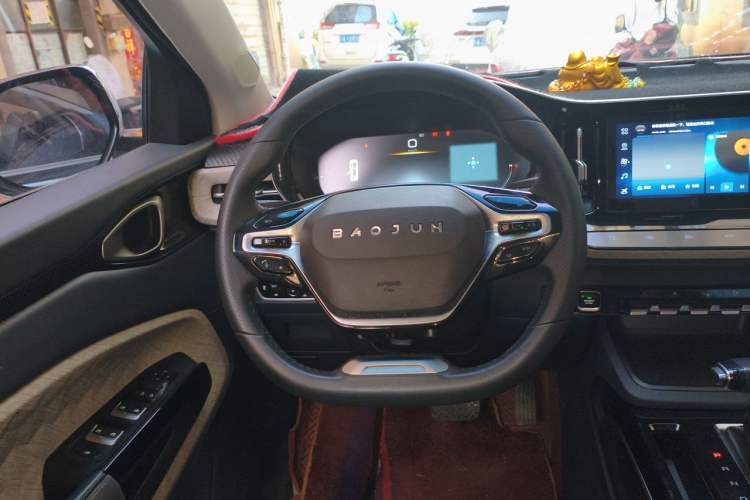 Used Baojun RM-5 2019 1.5T CVT 24-Hour Online Premium Version 7 Seats Steering Wheel