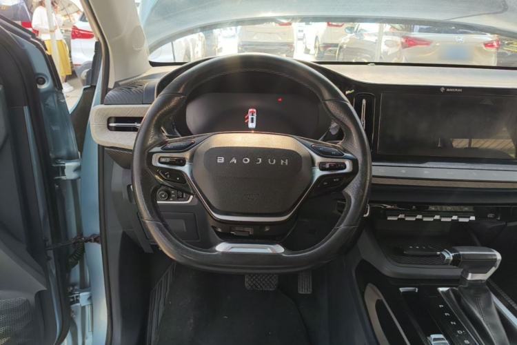 Used Baojun RM-5 2019 1.5T CVT 24-Hour Online Prestige Version 6 Seats Steering Wheel