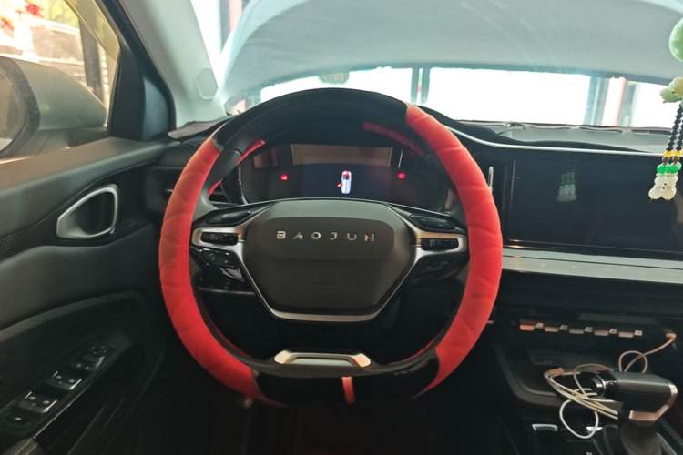 Used Baojun RM-5 2019 1.5T CVT Elite Version with 24-Hour Online Service 5 Seats Steering Wheel