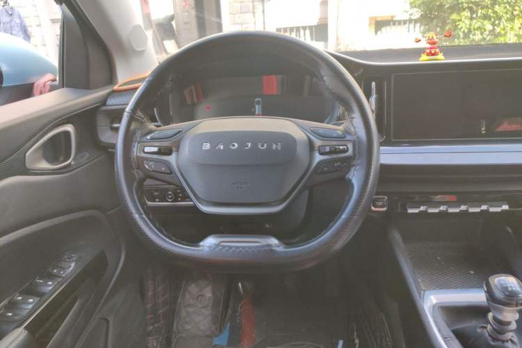 Used Baojun RM-5 2019 1.5L Manual Elite Edition with 24-hour Online Service 5 Seats Steering Wheel