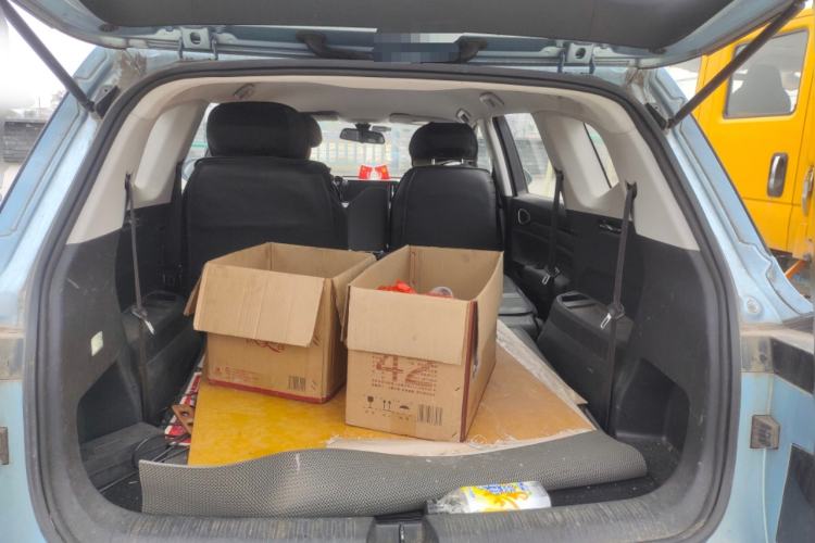 Used Baojun RM-5 2019 1.5T Manual Elite Version with 24-Hour Online Service 6 Seats Trunk