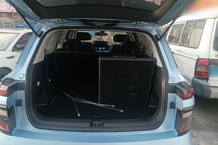 Used Baojun RM-5 2019 1.5T CVT Elite Version with 24-Hour Online Service 7 Seats Trunk