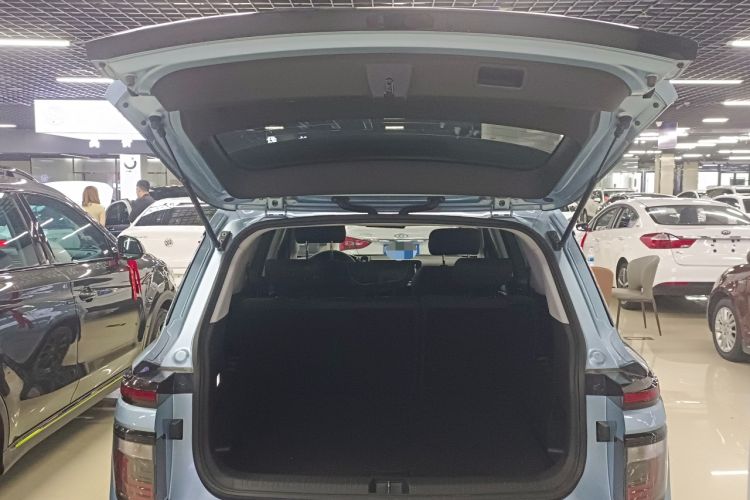 Used Baojun RM-5 2019 1.5L Manual Elite Edition with 24-hour Online Service 5 Seats Trunk
