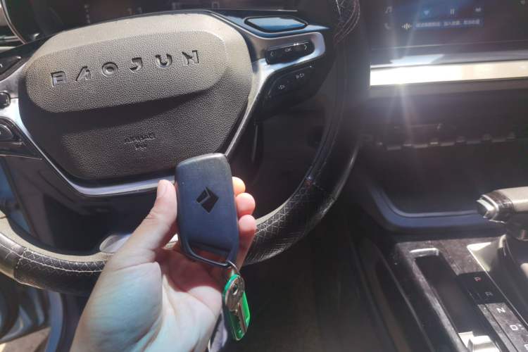 Used Baojun RM-5 2019 1.5T CVT 24-Hour Online Luxury Version 6 Seats Vehicle Key