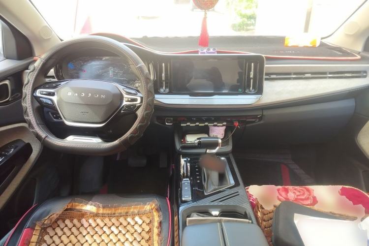 Used Baojun RM-5 2019 1.5T CVT 24-Hour Online Luxury Version 6 Seats Center Console