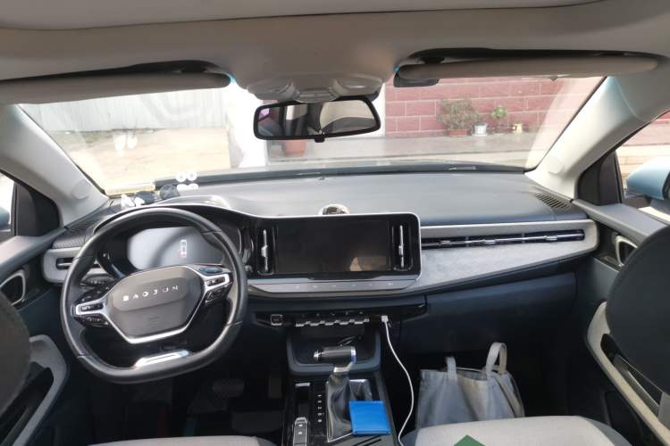 Used Baojun RM-5 2019 1.5T CVT 24-Hour Online Prestige Version 6 Seats Center Console