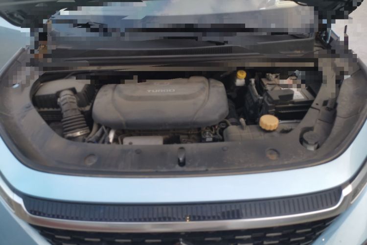 Used Baojun RM-5 2019 1.5T CVT 24-Hour Online Prestige Version 6 Seats Engine Bay