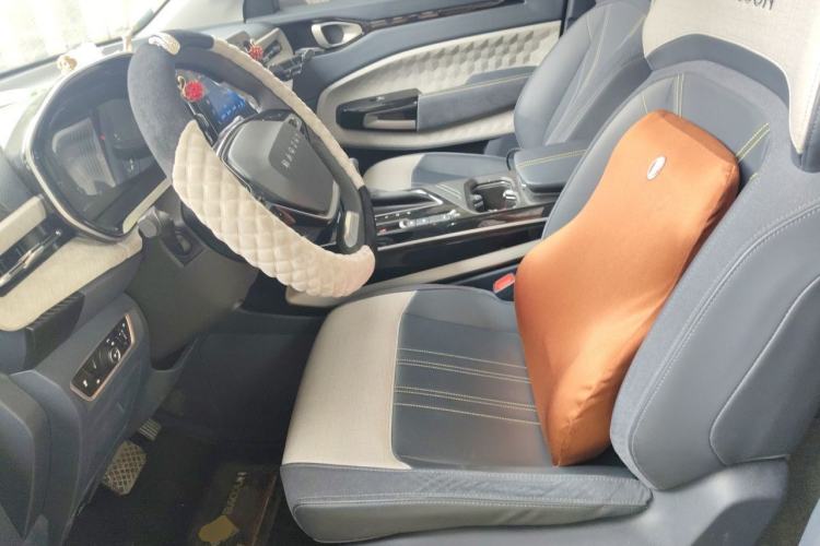 Used Baojun RM-5 2019 1.5T CVT 24-Hour Online Luxury Version 6 Seats Left Front Seat