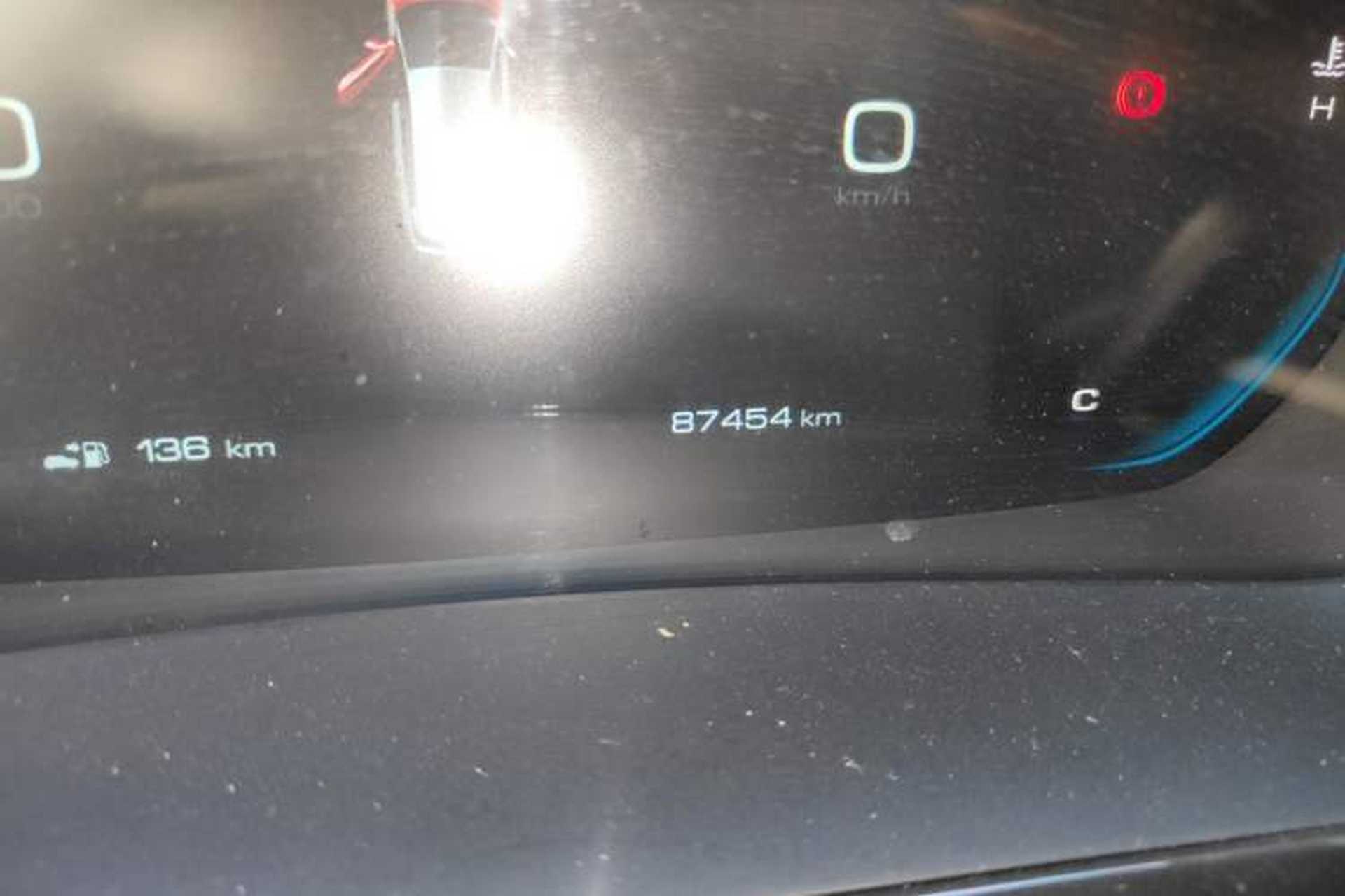 Used Baojun RM-5 2019 1.5L Manual Elite Edition with 24-hour Online Service 5 Seats Odometer Close Up