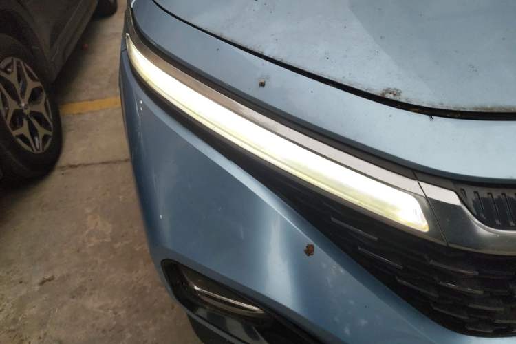 Used Baojun RM-5 2019 1.5T CVT 24-Hour Online Premium Version 7 Seats Right Front Headlight