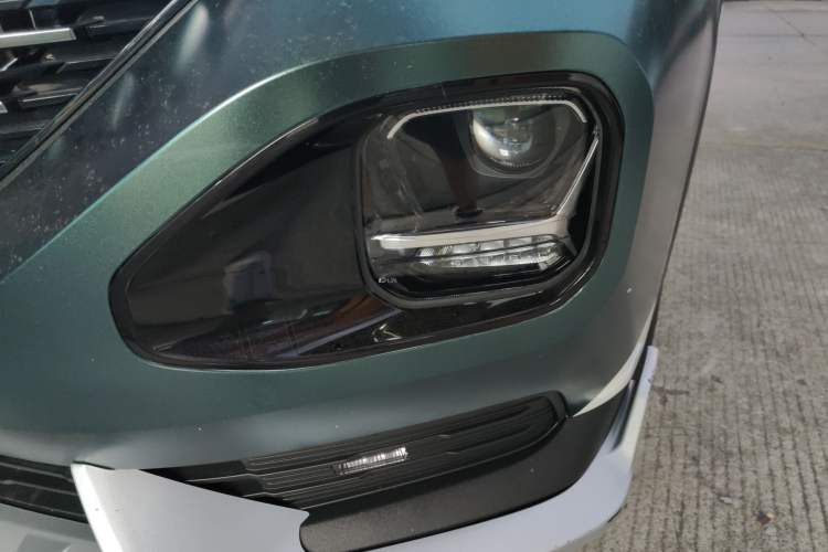 Used Baojun RM-5 2019 1.5T CVT 24-Hour Online Premium Version 7 Seats Left Front Headlight