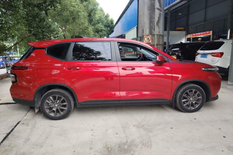 Used Baojun RM-5 2019 1.5L CVT Elite Version with 24-Hour Online Service 7 Seats Exterior 2