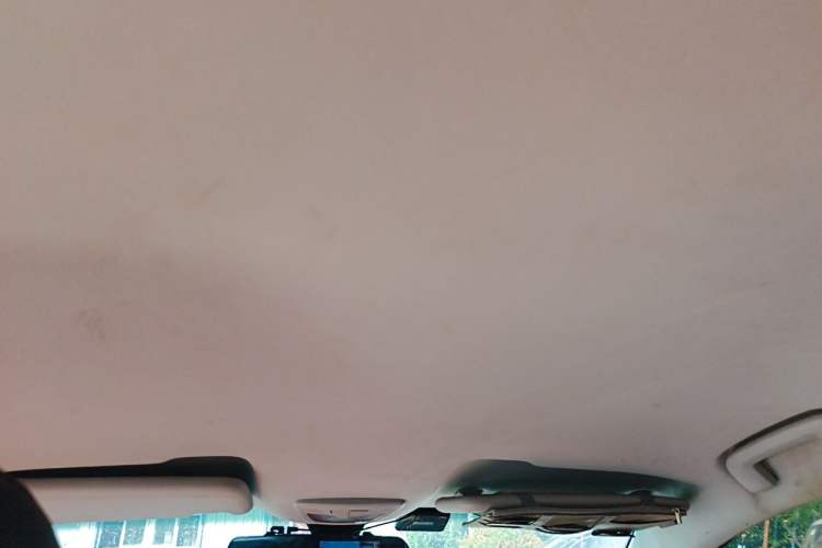 Used Baojun RM-5 2019 1.5T Manual Elite Version with 24-Hour Online Service 7 Seats Headliner
