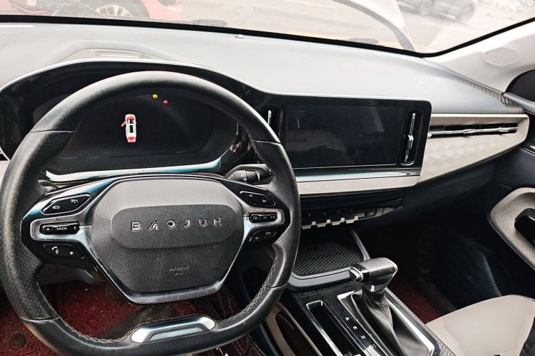 Used Baojun RM-5 2019 1.5T CVT 24-Hour Online Premium Version 7 Seats Interior 2