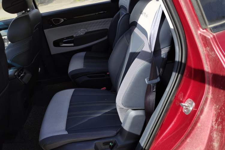 Used Baojun RM-5 2019 1.5T CVT 24-Hour Online Luxury Version 6 Seats Left Rear Seat