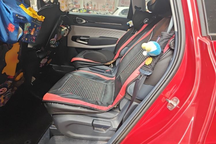 Used Baojun RM-5 2019 1.5T CVT 24-Hour Online Prestige Version 6 Seats Left Rear Seat
