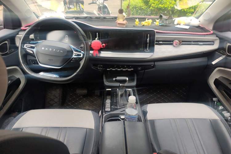 Used Baojun RM-5 2019 1.5T CVT 24-Hour Online Prestige Version 6 Seats Center Console